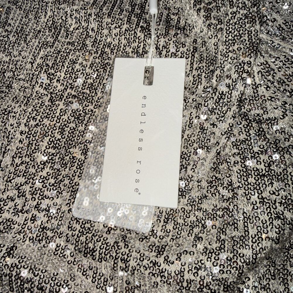 Endless Rose Sequin Shift Dress Flutter Sleeve Size XS NWT $100 Silver - Picture 7 of 10